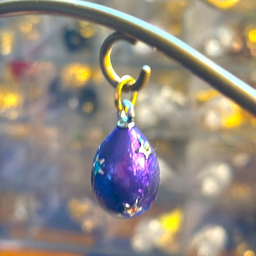JOAN RIVERS Faberge Egg Charm/Petite Pendant